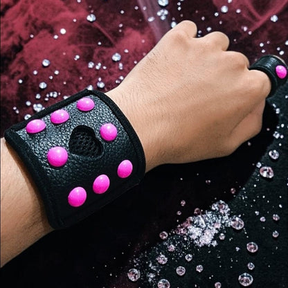 LEATHER STUDDED WRIST GEAR
