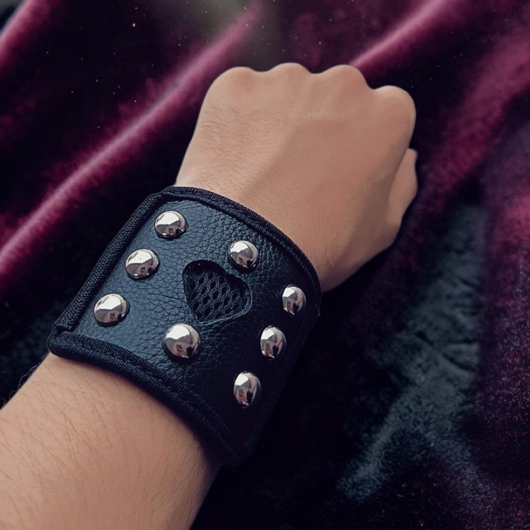 LEATHER STUDDED WRIST GEAR (UNISEX)